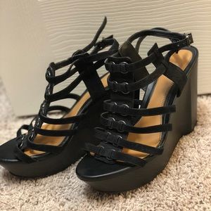 EXTREMELY comfortable Black Wedges.